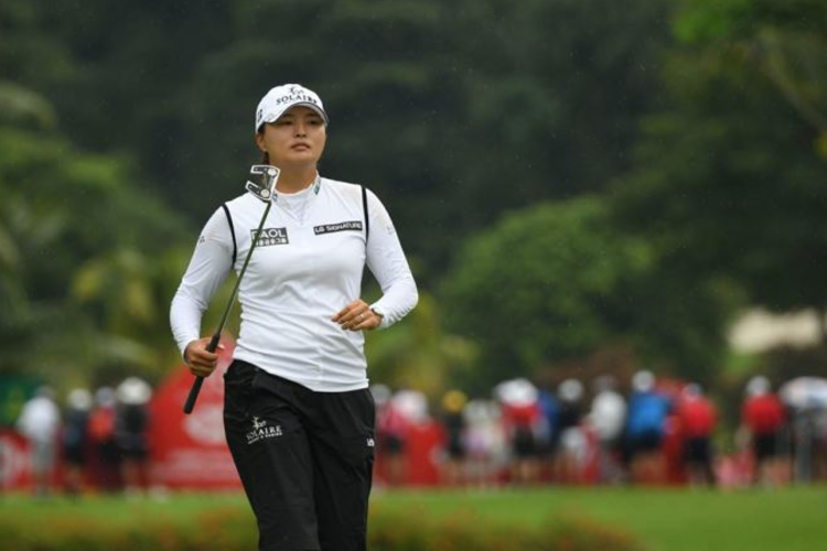 โค จิน-ยัง ป้องกันแชมป์ LPGA ที่สิงคโปร์